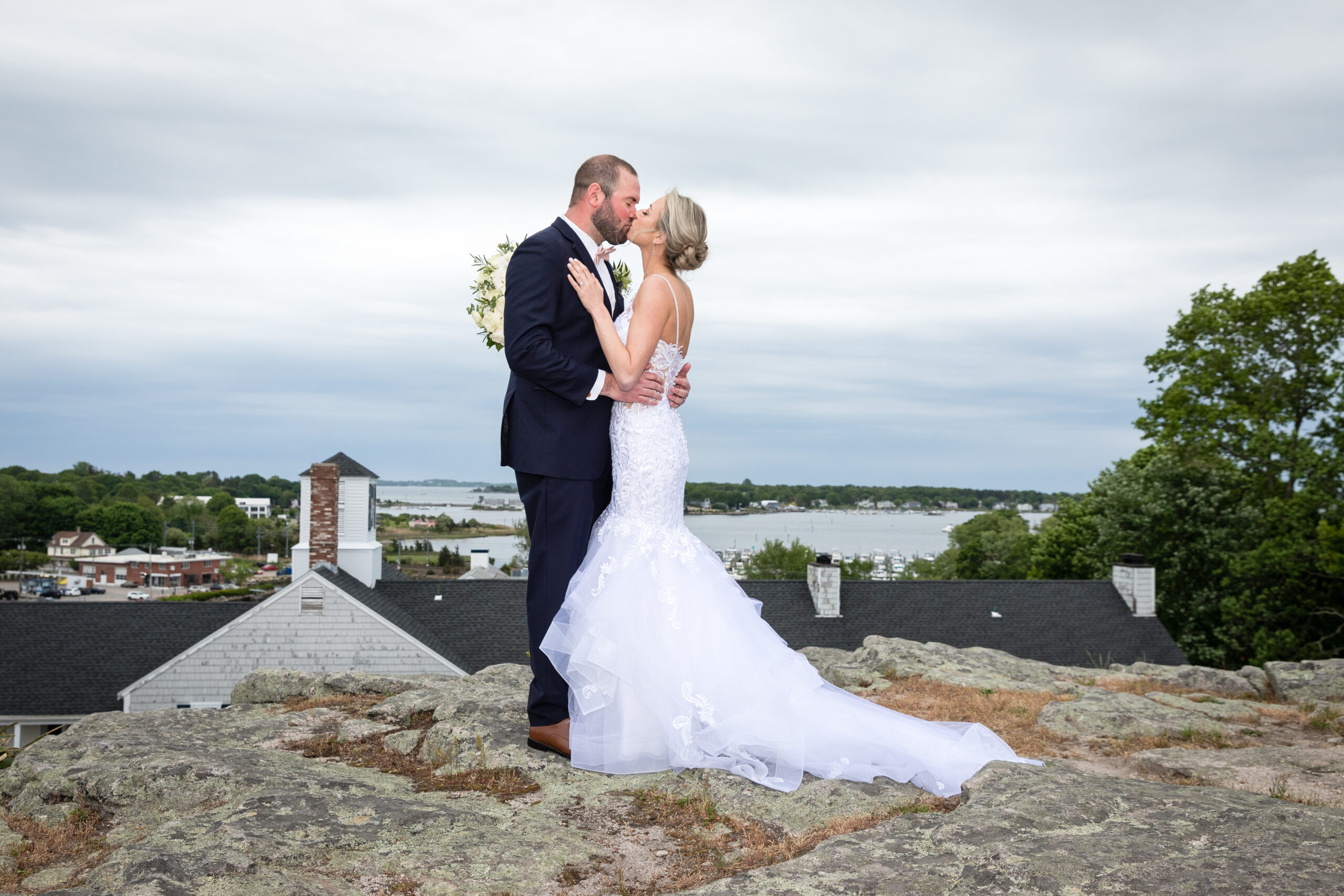 Inn at mystic weddings, inn at mystic photography, ct wedding photography, bride and groom photos, tammy blais photography