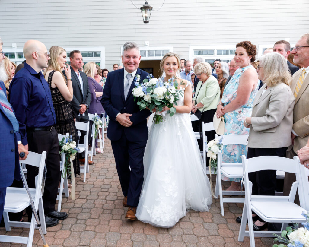 Tammy blais photography, riverhouse at goodspeed station, ctweddingphotography, ctweddings, riverhouse bride and groom, ct wedding photographer, riverhouse haddam ct