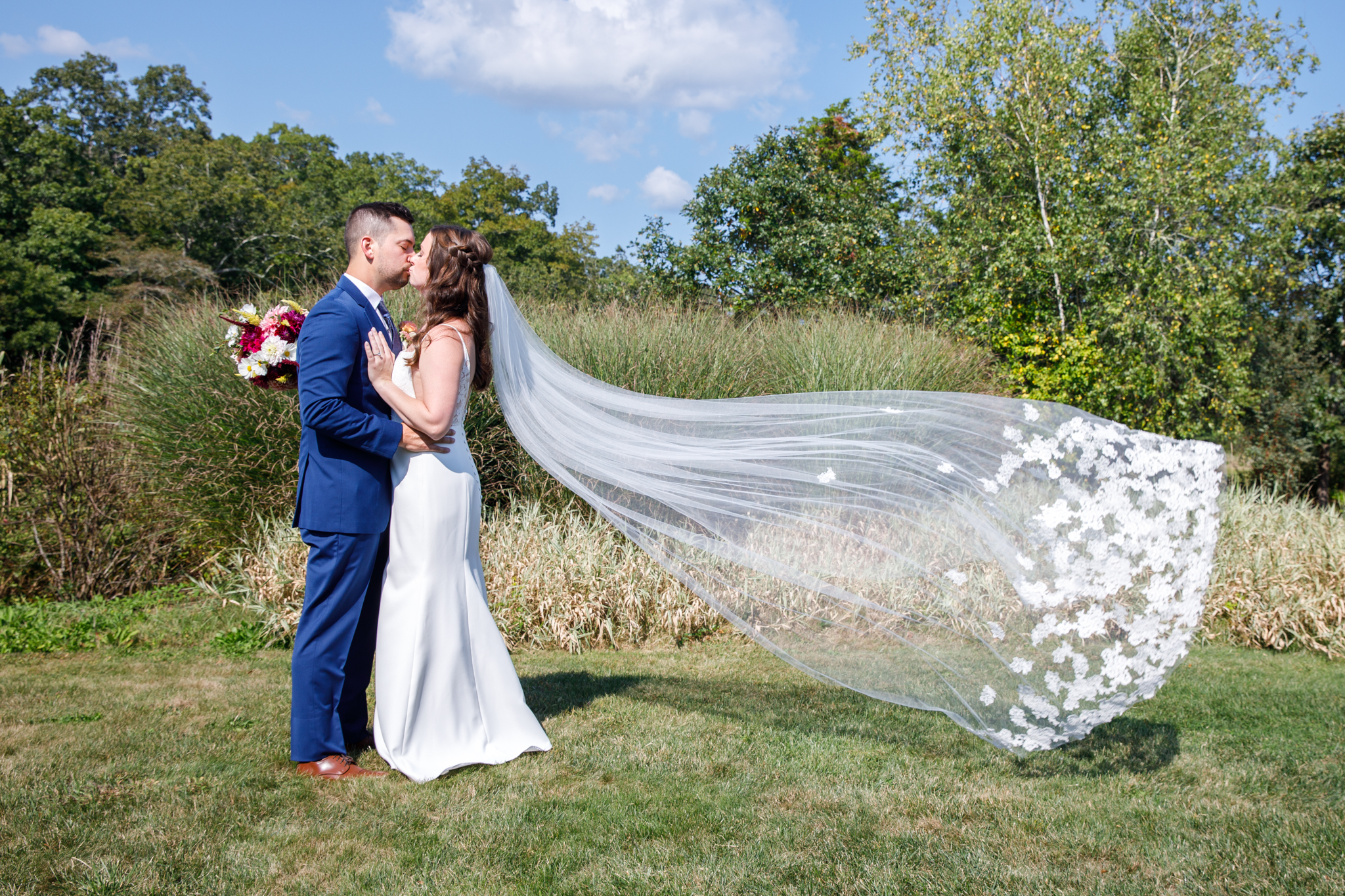 tammy blais photography, the hounds stonington CT, weddings, bride and groom