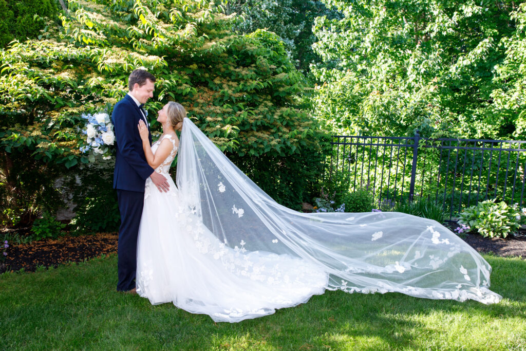 Tammy blais photography, riverhouse at goodspeed station, ctweddingphotography, ctweddings, riverhouse bride and groom, ct wedding photographer, riverhouse haddam ct