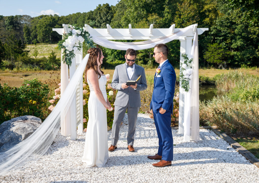 tammy blais photography, the hounds stonington CT, weddings, bride and groom, the hounds ceremony