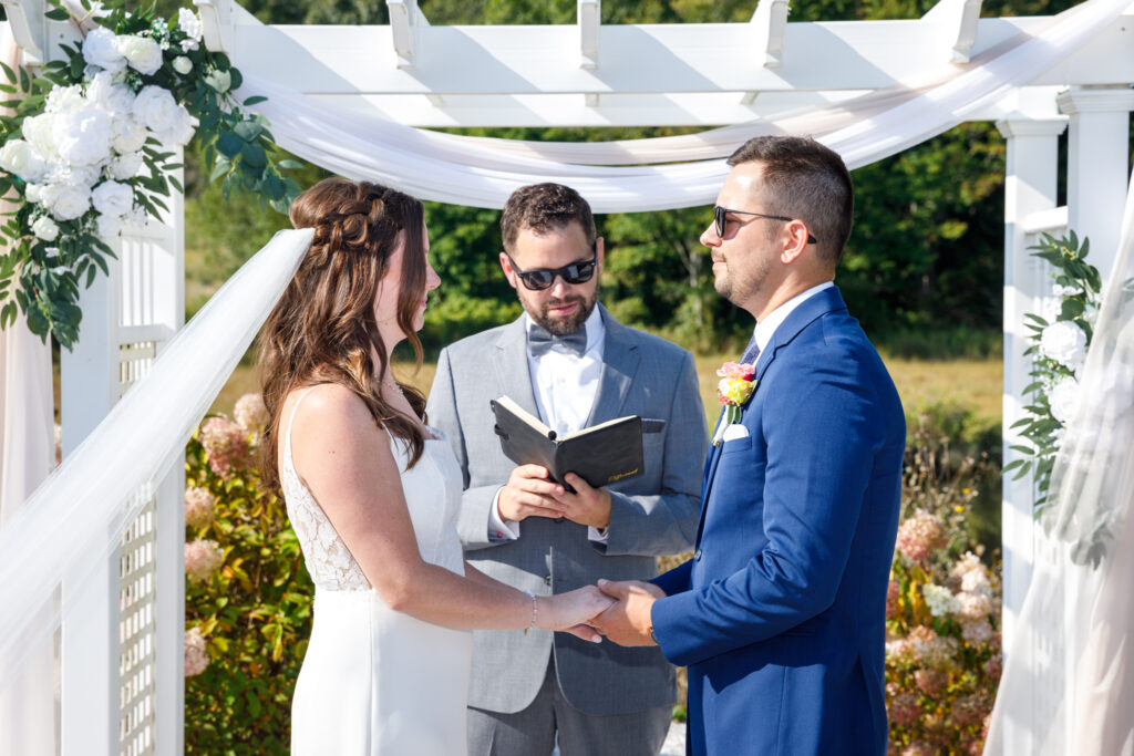 tammy blais photography, the hounds stonington CT, weddings, bride and groom, the hounds ceremony