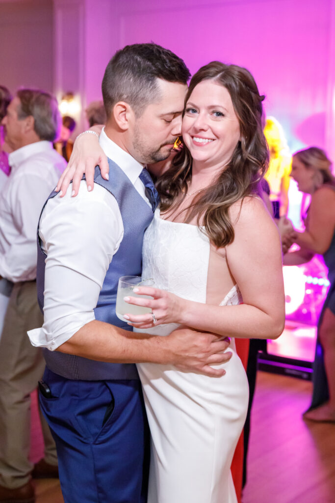 tammy blais photography, the hounds stonington CT, weddings, bride and groom, the hounds reception