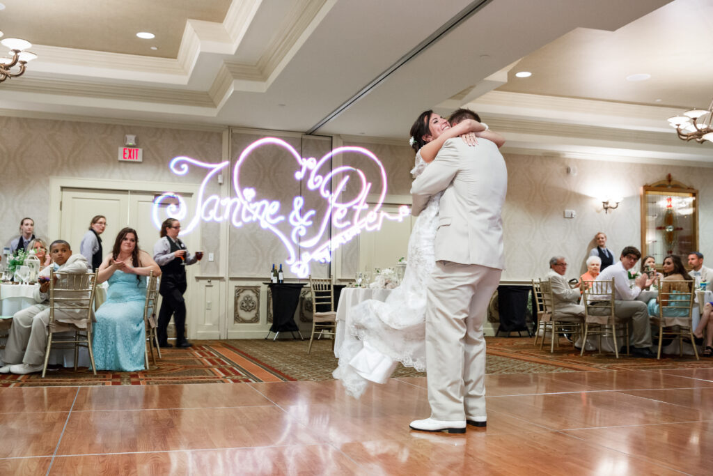 Wedding photos of st clements castle, tammy blais photography, bride and groom photos, ct river weddings